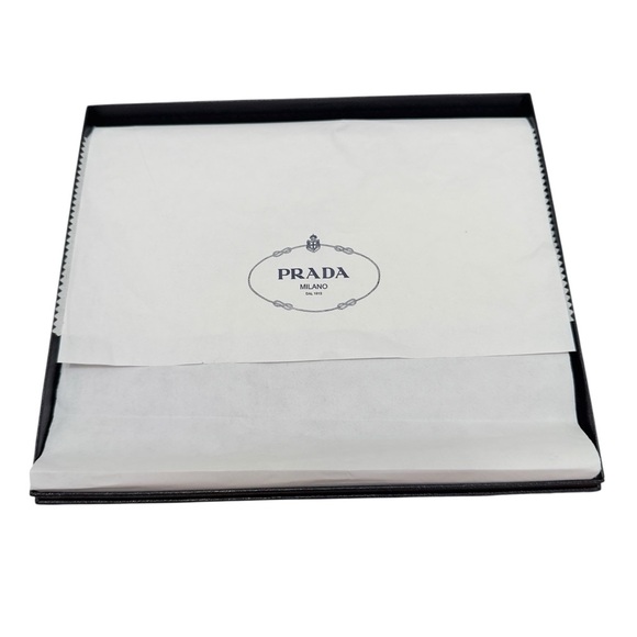 New! Authentic Prada Suffiano Ametista Tablet Sleeve - Picture 4 of 5